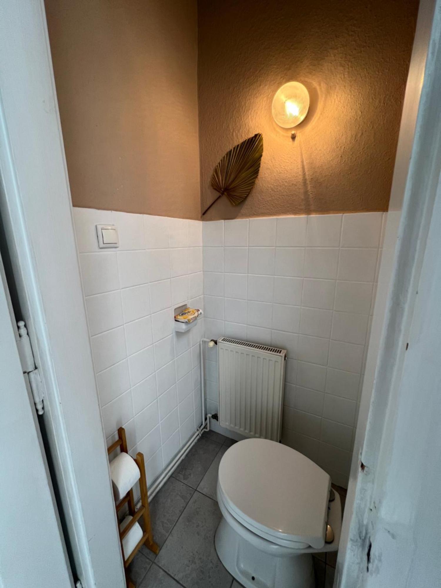 Rustic Apartment In Downtown Of Boedapest Buitenkant foto